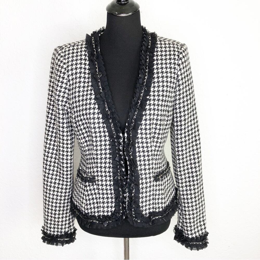 WHBM black and white houndstooth ruffle trim blazer size 8